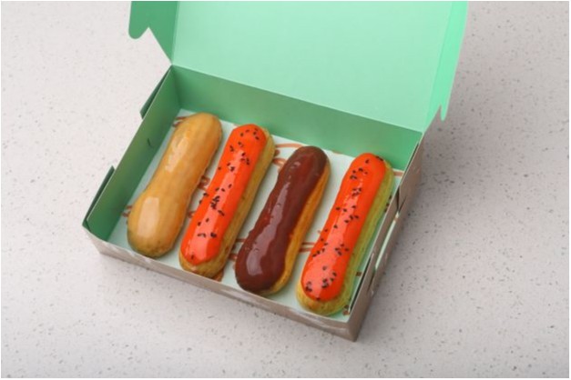 Eclair Box of 4